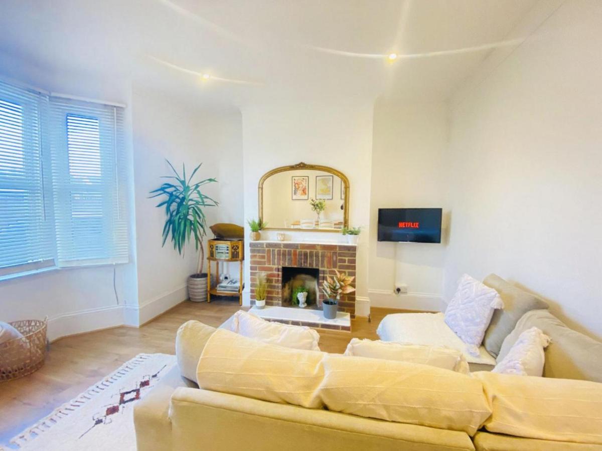 Beautiful 2Bd Beach Retreat Littlehampton Литлхемптон Экстерьер фото