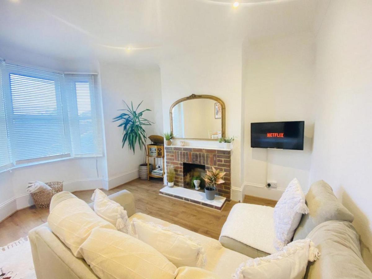 Beautiful 2Bd Beach Retreat Littlehampton Литлхемптон Экстерьер фото